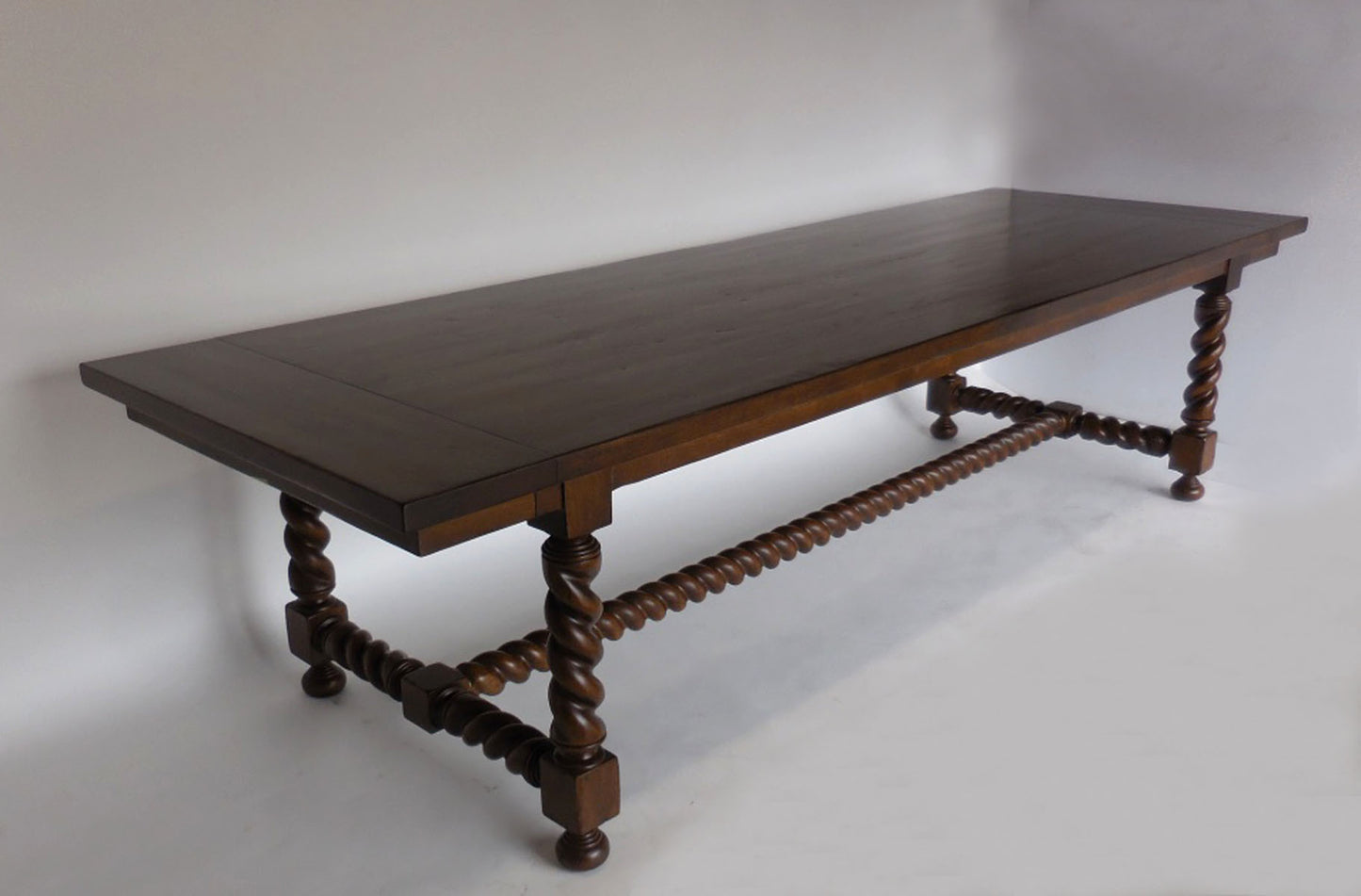 #10-4mod7LEAVES Custom Barley Twist Table With Leaves