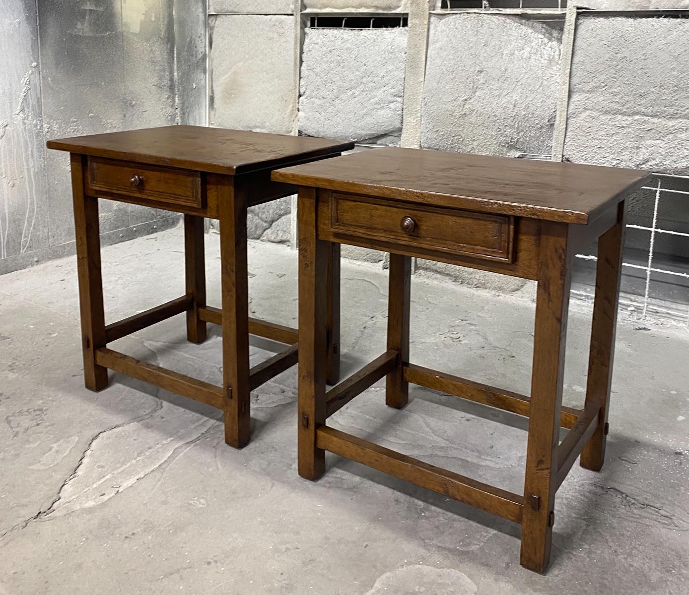 #10-618mod5 Custom Brazilian Table