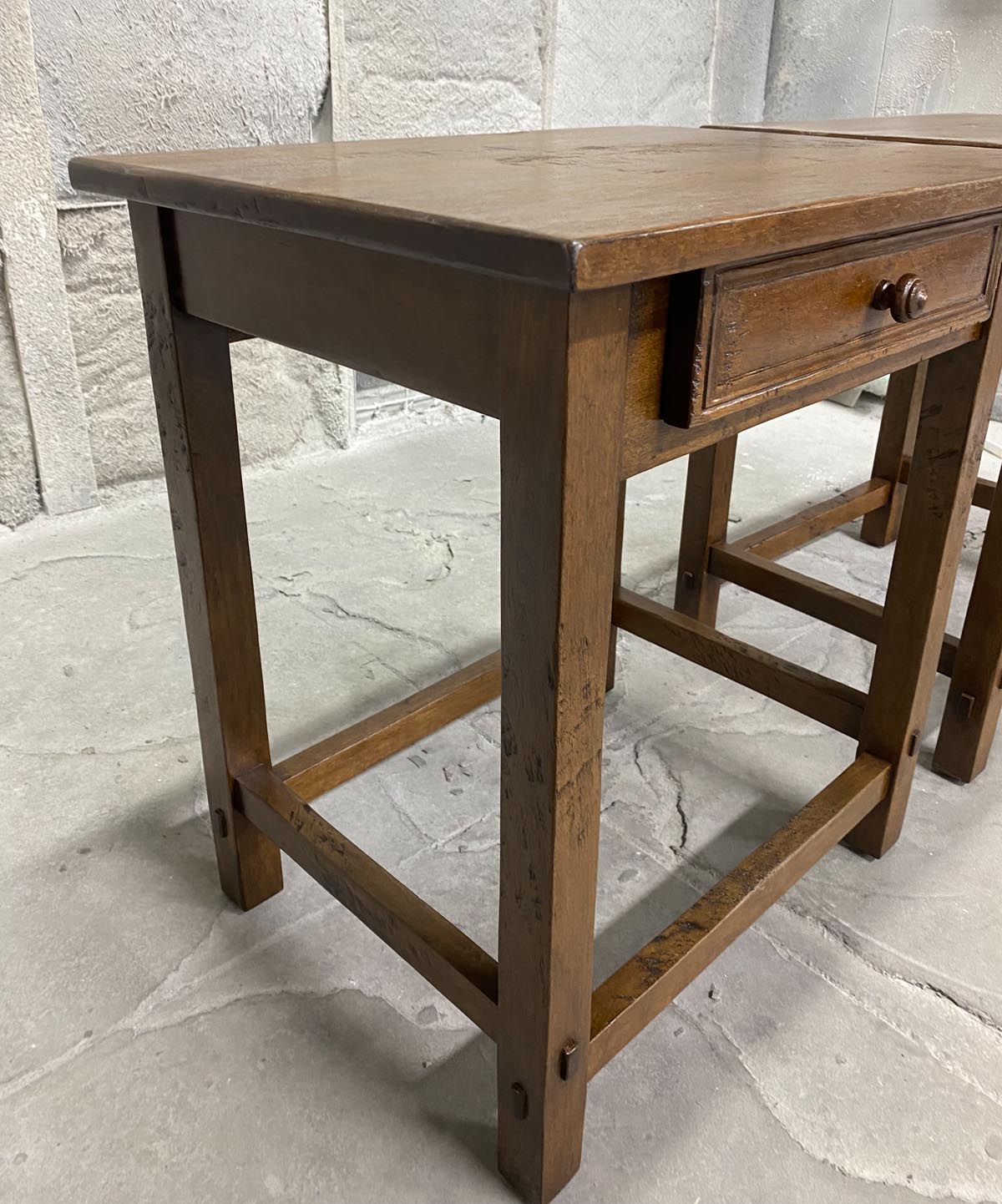#10-618mod5 Custom Brazilian Table