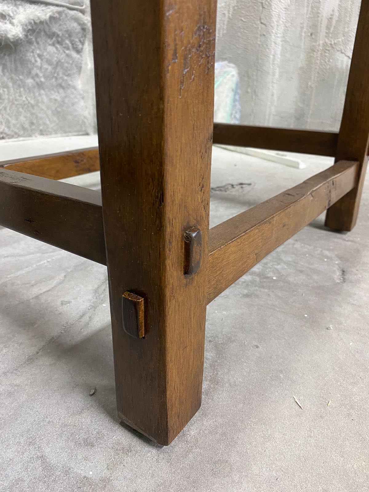 #10-618mod5 Custom Brazilian Table