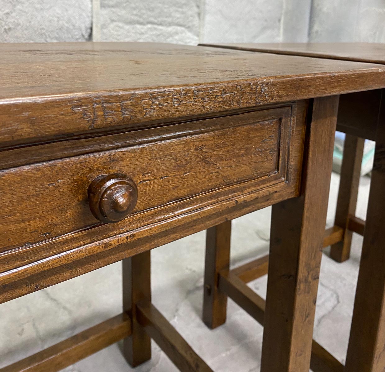 #10-618mod5 Custom Brazilian Table