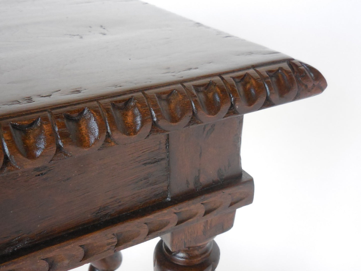 #10-12mod5 Custom Barley Twist Desk